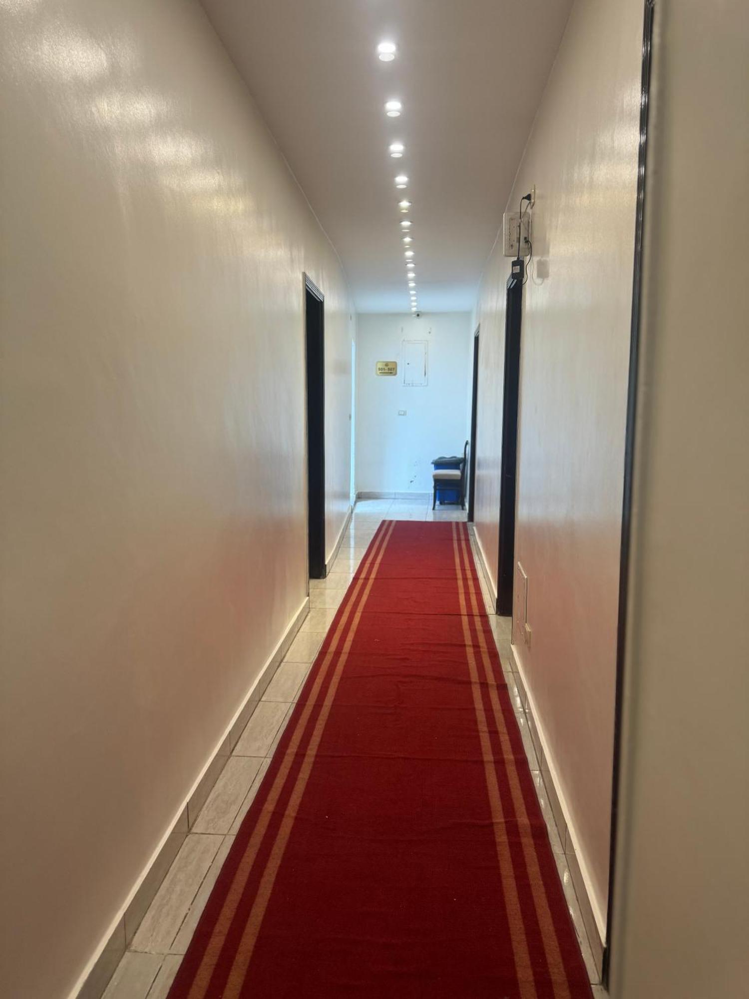 Pyramids And Sphinx Hotel Kafrat al Jabal Экстерьер фото