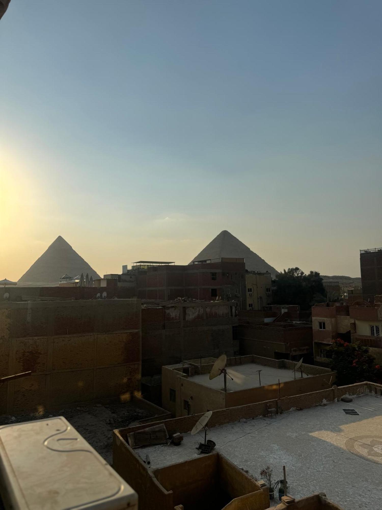 Pyramids And Sphinx Hotel Kafrat al Jabal Экстерьер фото