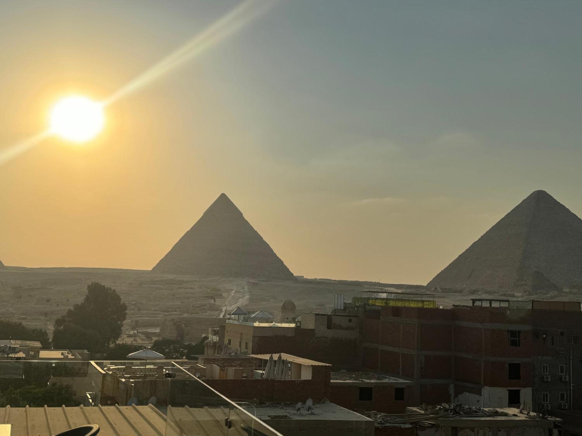 Pyramids And Sphinx Hotel Kafrat al Jabal Экстерьер фото