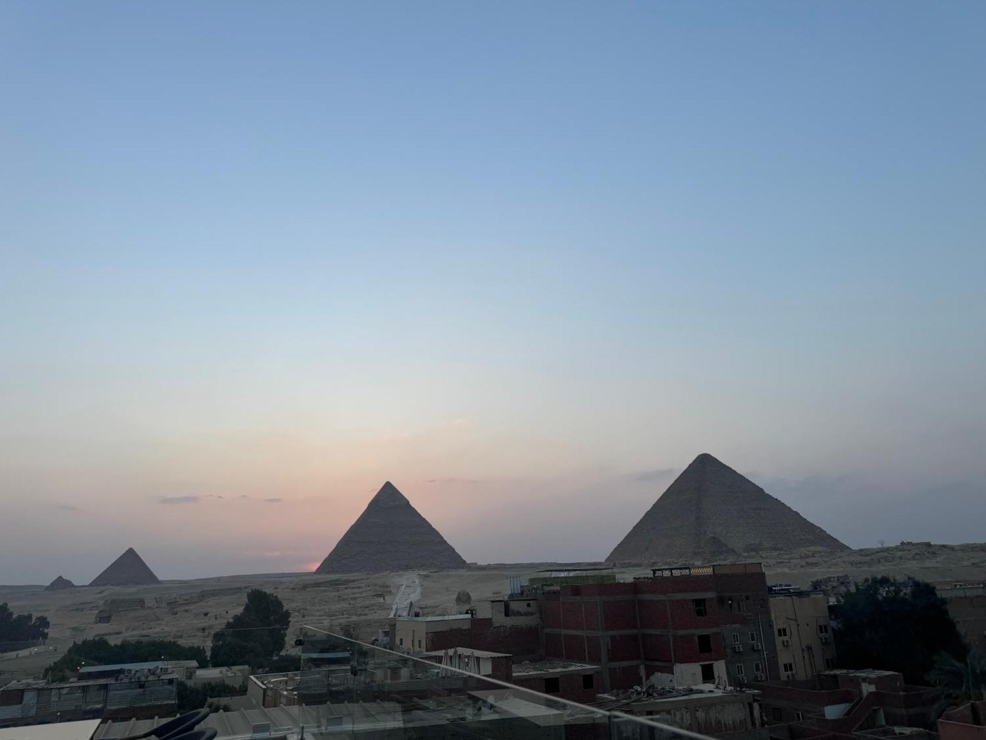 Pyramids And Sphinx Hotel Kafrat al Jabal Экстерьер фото