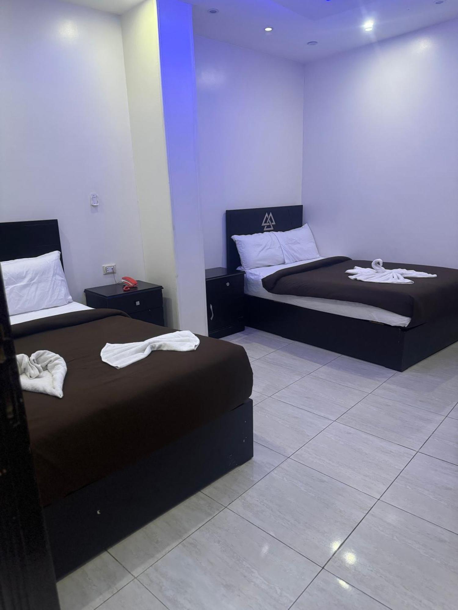 Pyramids And Sphinx Hotel Kafrat al Jabal Экстерьер фото